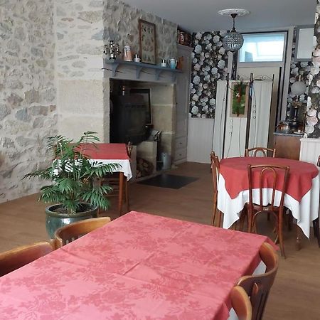 Auberge De La Tradition Correze Bagian luar foto