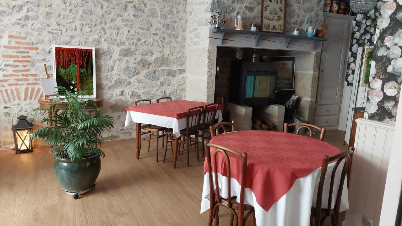Auberge De La Tradition Correze Bagian luar foto